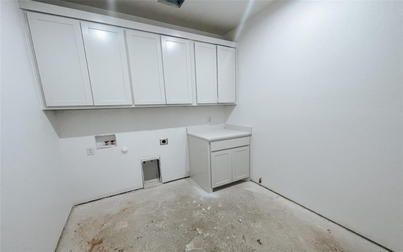 323 Rita Ridge Court, Millsap, TX 76066, 4 Bedrooms Bedrooms, ,2 BathroomsBathrooms,Residential,For Sale,323 Rita Ridge Court,0,21100955