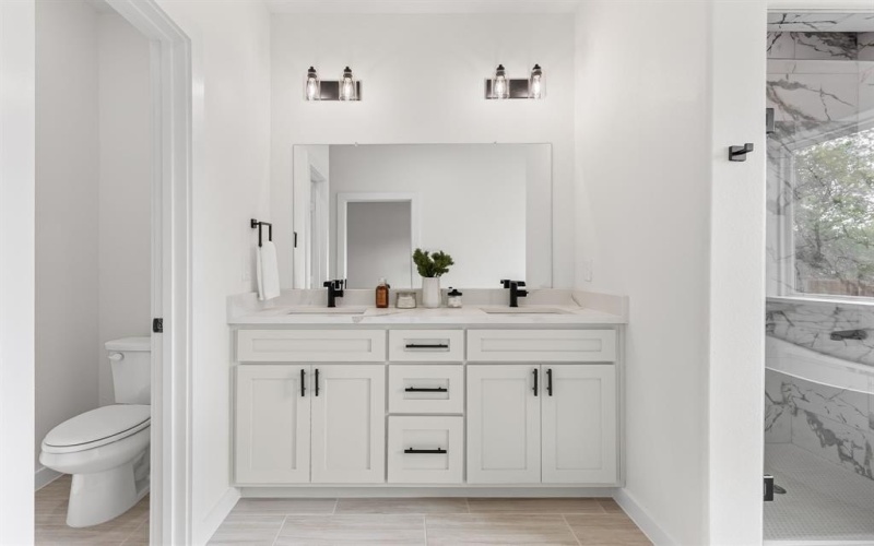 4613 Lee Street, Greenville, TX 75401, 4 Bedrooms Bedrooms, ,2 BathroomsBathrooms,Residential,For Sale,4613 Lee Street,0,21100999