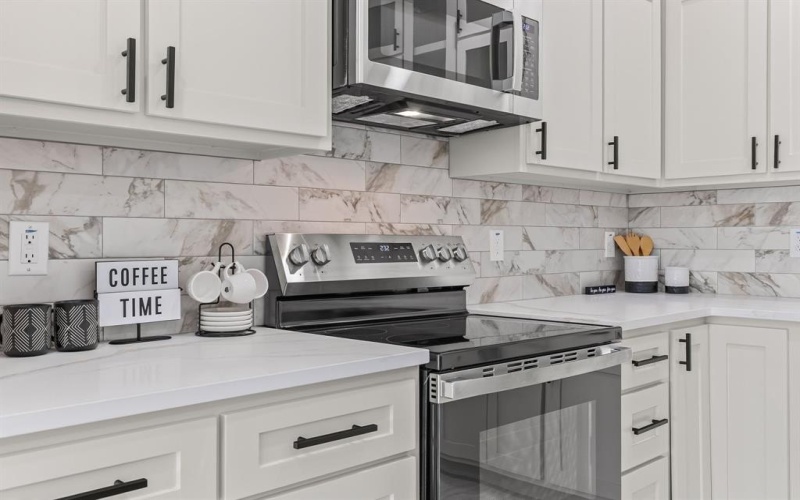 4613 Lee Street, Greenville, TX 75401, 4 Bedrooms Bedrooms, ,2 BathroomsBathrooms,Residential,For Sale,4613 Lee Street,0,21100999