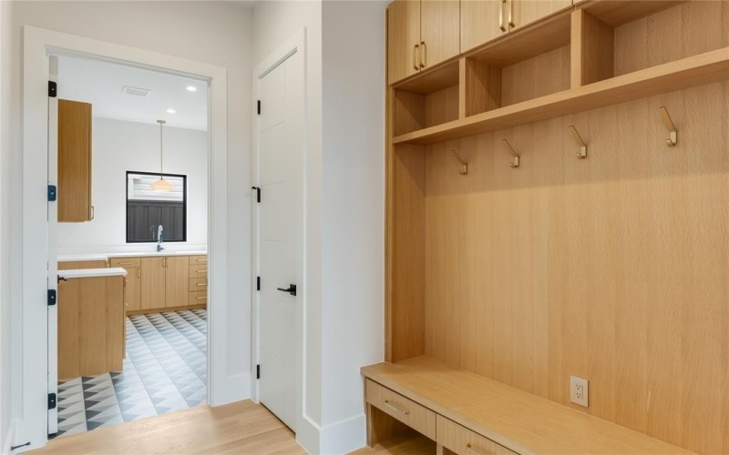 4015 Rochelle, Dallas, TX 75220, 5 Bedrooms Bedrooms, ,6 BathroomsBathrooms,Residential,For Sale,4015 Rochelle,0,21101008