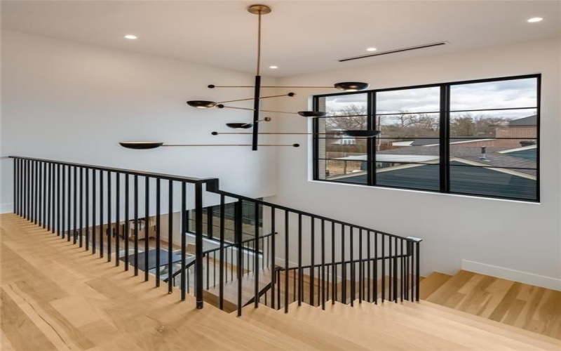 4015 Rochelle, Dallas, TX 75220, 5 Bedrooms Bedrooms, ,6 BathroomsBathrooms,Residential,For Sale,4015 Rochelle,0,21101008