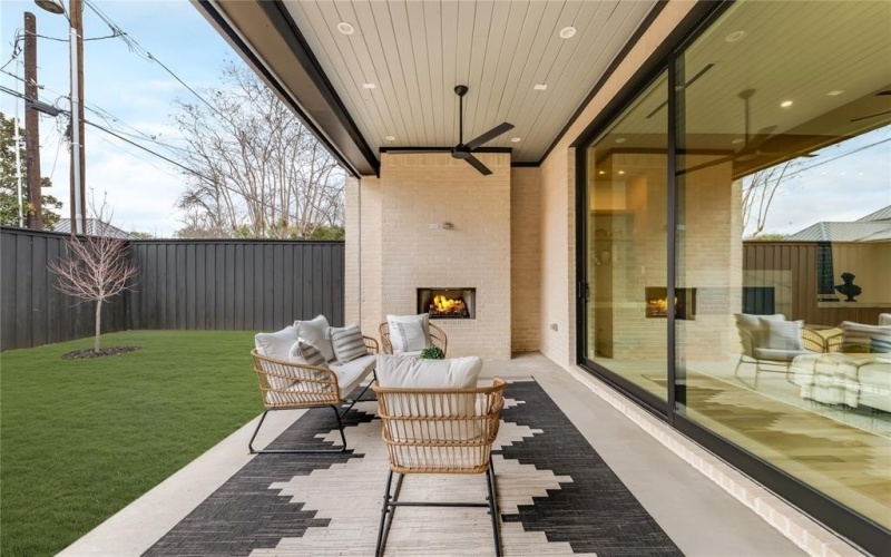 4015 Rochelle, Dallas, TX 75220, 5 Bedrooms Bedrooms, ,6 BathroomsBathrooms,Residential,For Sale,4015 Rochelle,0,21101008