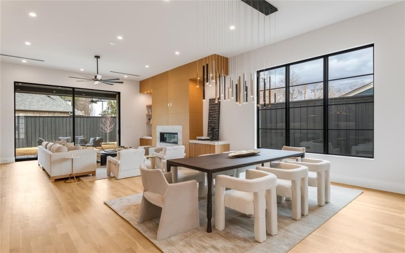 4015 Rochelle, Dallas, TX 75220, 5 Bedrooms Bedrooms, ,6 BathroomsBathrooms,Residential,For Sale,4015 Rochelle,0,21101008