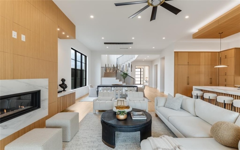 4015 Rochelle, Dallas, TX 75220, 5 Bedrooms Bedrooms, ,6 BathroomsBathrooms,Residential,For Sale,4015 Rochelle,0,21101008