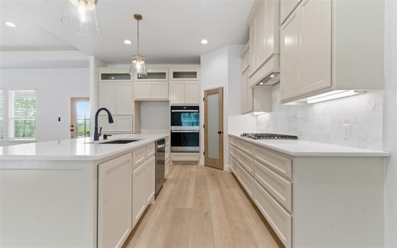 555 Hidden Lake, Bluff Dale, TX 76433, 4 Habitaciones Habitaciones , ,2 BañosBaños,Residential,En Venta,555 Hidden Lake,0,21101036