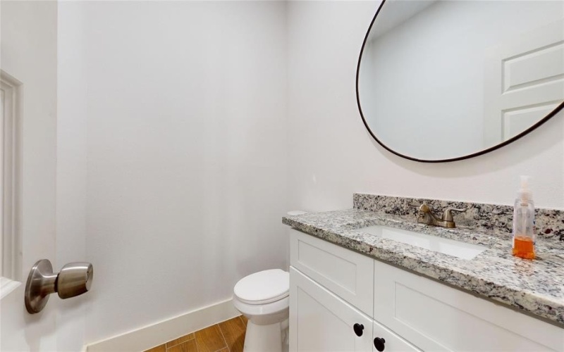 1615 Poplar Street, Dallas, TX 75215, 4 Bedrooms Bedrooms, ,2 BathroomsBathrooms,Residential,For Sale,1615 Poplar Street,0,21101093