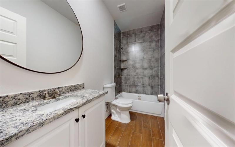 1615 Poplar Street, Dallas, TX 75215, 4 Bedrooms Bedrooms, ,2 BathroomsBathrooms,Residential,For Sale,1615 Poplar Street,0,21101093