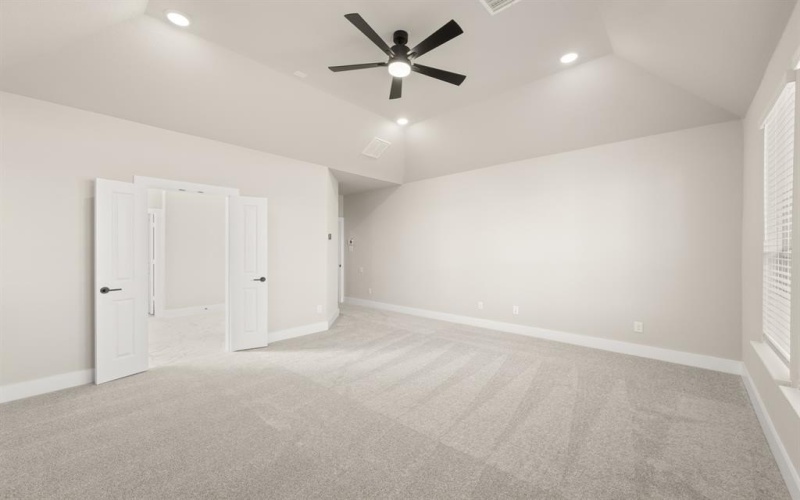 1819 Marlow Drive, Cedar Hill, TX 75104, 5 Bedrooms Bedrooms, ,5 BathroomsBathrooms,Residential,For Sale,1819 Marlow Drive,0,21101226