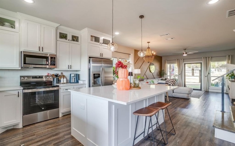 9720 Scenic View Court, Rio Vista, TX 76093, 3 Bedrooms Bedrooms, ,2 BathroomsBathrooms,Residential,For Sale,9720 Scenic View Court,0,21101283