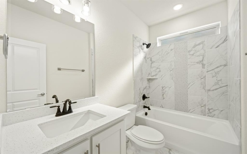 3909 Birch Grove Bend, Denton, TX 76226, 4 Bedrooms Bedrooms, ,3 BathroomsBathrooms,Residential,For Sale,3909 Birch Grove Bend,0,21101304