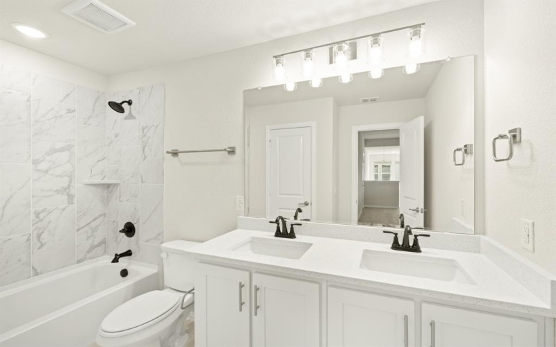 3909 Birch Grove Bend, Denton, TX 76226, 4 Bedrooms Bedrooms, ,3 BathroomsBathrooms,Residential,For Sale,3909 Birch Grove Bend,0,21101304