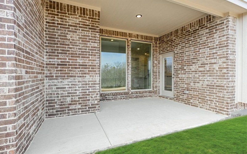 3909 Birch Grove Bend, Denton, TX 76226, 4 Bedrooms Bedrooms, ,3 BathroomsBathrooms,Residential,For Sale,3909 Birch Grove Bend,0,21101304