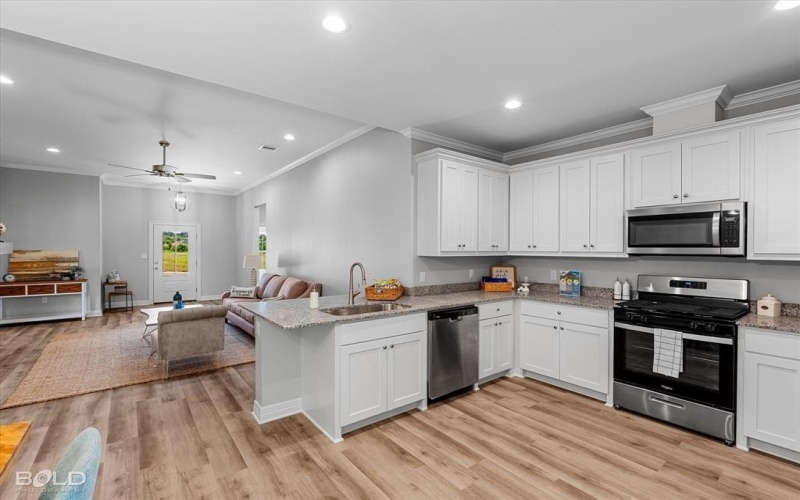 5870 Northwood Oaks, Shreveport, LA 71107, 4 Bedrooms Bedrooms, ,2 BathroomsBathrooms,Residential,For Sale,5870 Northwood Oaks,0,21101316