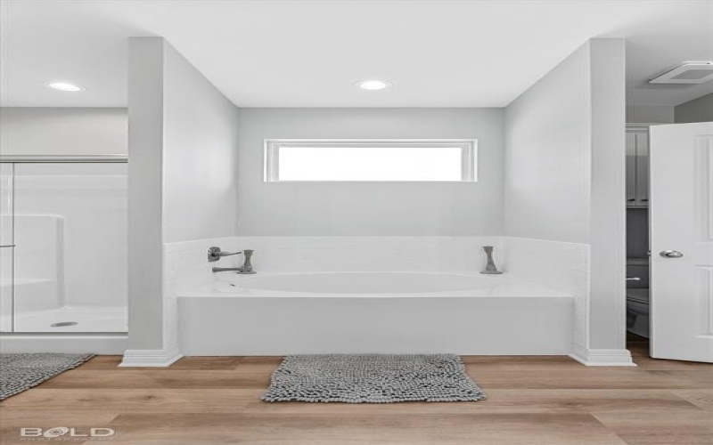 5870 Northwood Oaks, Shreveport, LA 71107, 4 Bedrooms Bedrooms, ,2 BathroomsBathrooms,Residential,For Sale,5870 Northwood Oaks,0,21101316