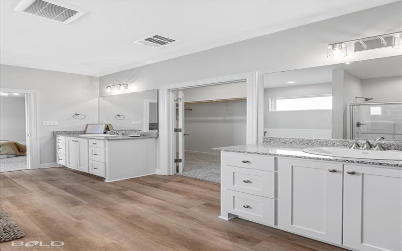 5870 Northwood Oaks, Shreveport, LA 71107, 4 Bedrooms Bedrooms, ,2 BathroomsBathrooms,Residential,For Sale,5870 Northwood Oaks,0,21101316