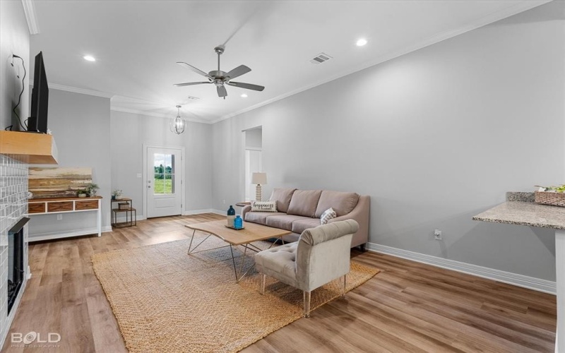 5870 Northwood Oaks, Shreveport, LA 71107, 4 Bedrooms Bedrooms, ,2 BathroomsBathrooms,Residential,For Sale,5870 Northwood Oaks,0,21101316