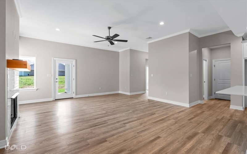 5862 Northwood Oaks, Shreveport, LA 71107, 4 Habitaciones Habitaciones , ,2 BañosBaños,Residential,En Venta,5862 Northwood Oaks,0,21101346