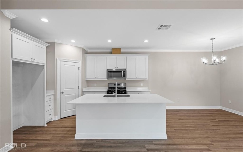 5862 Northwood Oaks, Shreveport, LA 71107, 4 Habitaciones Habitaciones , ,2 BañosBaños,Residential,En Venta,5862 Northwood Oaks,0,21101346