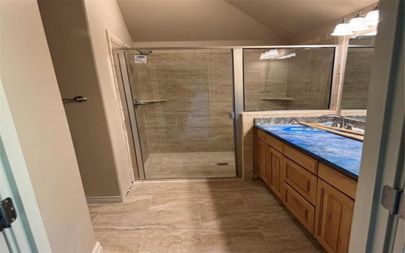 2718 Austin Drive, Granbury, TX 76048, 3 Bedrooms Bedrooms, ,2 BathroomsBathrooms,Residential,For Sale,2718 Austin Drive,0,21101390