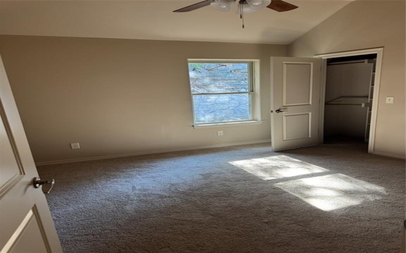 2718 Austin Drive, Granbury, TX 76048, 3 Bedrooms Bedrooms, ,2 BathroomsBathrooms,Residential,For Sale,2718 Austin Drive,0,21101390