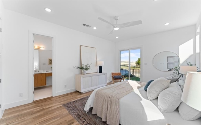 2315 S Vernon Avenue, Dallas, TX 75224, 3 Bedrooms Bedrooms, ,3 BathroomsBathrooms,Residential,For Sale,2315 S Vernon Avenue,0,21101415