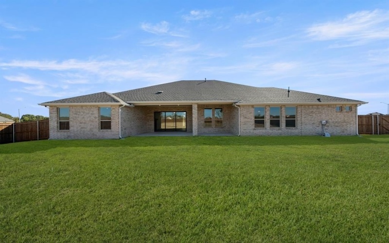 205 Hollingsworth Lane, Glenn Heights, TX 75154, 4 Bedrooms Bedrooms, ,3 BathroomsBathrooms,Residential,For Sale,205 Hollingsworth Lane,0,21101558