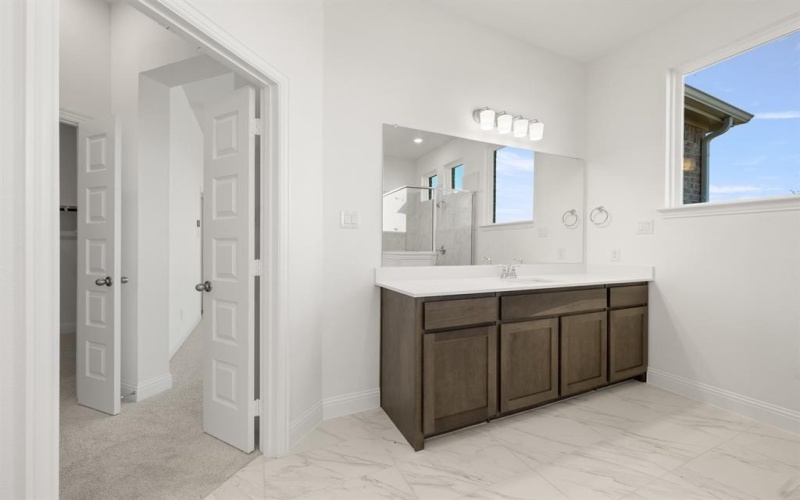 141 Hollingsworth Lane, Oak Leaf, TX 75154, 4 Bedrooms Bedrooms, ,3 BathroomsBathrooms,Residential,For Sale,141 Hollingsworth Lane,0,21101588