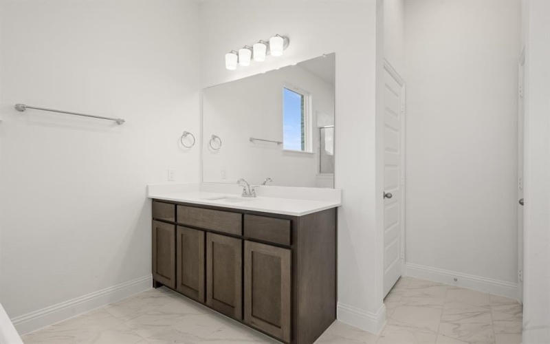 141 Hollingsworth Lane, Oak Leaf, TX 75154, 4 Bedrooms Bedrooms, ,3 BathroomsBathrooms,Residential,For Sale,141 Hollingsworth Lane,0,21101588