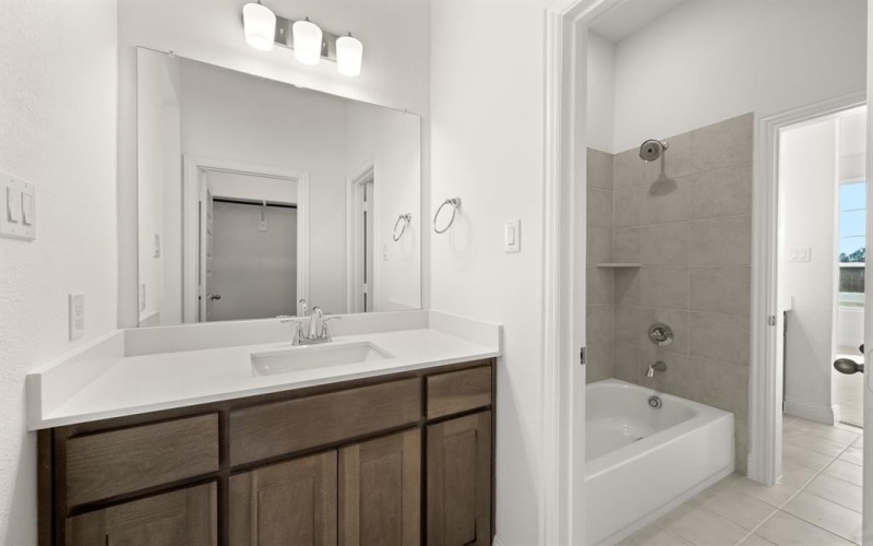 141 Hollingsworth Lane, Oak Leaf, TX 75154, 4 Bedrooms Bedrooms, ,3 BathroomsBathrooms,Residential,For Sale,141 Hollingsworth Lane,0,21101588