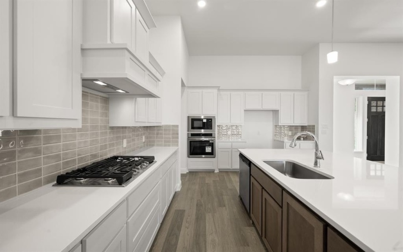 141 Hollingsworth Lane, Oak Leaf, TX 75154, 4 Bedrooms Bedrooms, ,3 BathroomsBathrooms,Residential,For Sale,141 Hollingsworth Lane,0,21101588