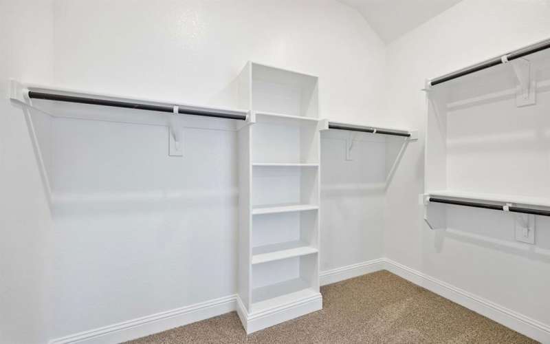 625 Majestic Oak Lane, Waxahachie, TX 75165, 4 Habitaciones Habitaciones , ,3 BañosBaños,Residential,En Venta,625 Majestic Oak Lane,0,21101596