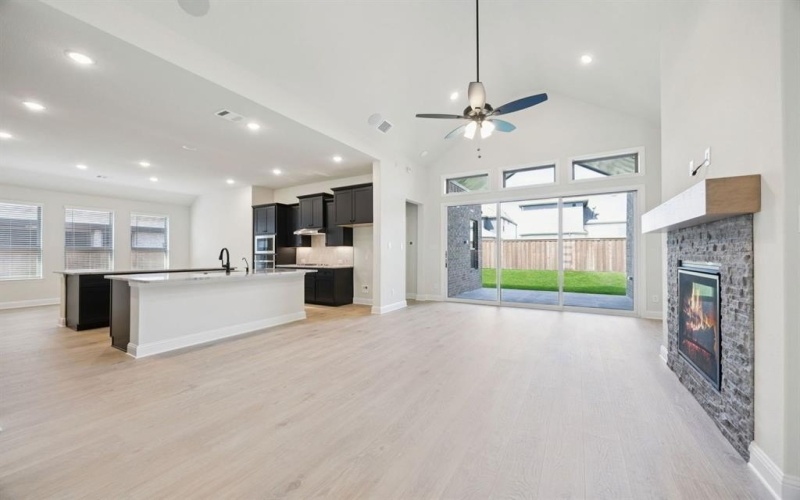 625 Majestic Oak Lane, Waxahachie, TX 75165, 4 Habitaciones Habitaciones , ,3 BañosBaños,Residential,En Venta,625 Majestic Oak Lane,0,21101596