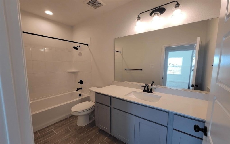 7137 Van Gogh Drive, Royse City, TX 75189, 5 Bedrooms Bedrooms, ,3 BathroomsBathrooms,Residential,For Sale,7137 Van Gogh Drive,0,21101624