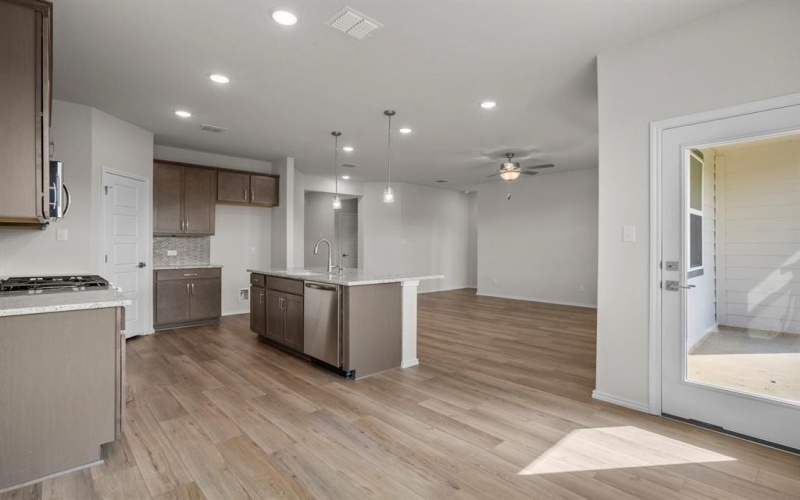 1404 Centerline Drive, Josephine, TX 75173, 3 Bedrooms Bedrooms, ,2 BathroomsBathrooms,Residential,For Sale,1404 Centerline Drive,0,21101681