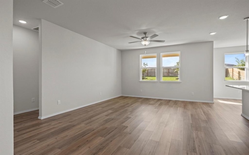 1404 Centerline Drive, Josephine, TX 75173, 3 Bedrooms Bedrooms, ,2 BathroomsBathrooms,Residential,For Sale,1404 Centerline Drive,0,21101681