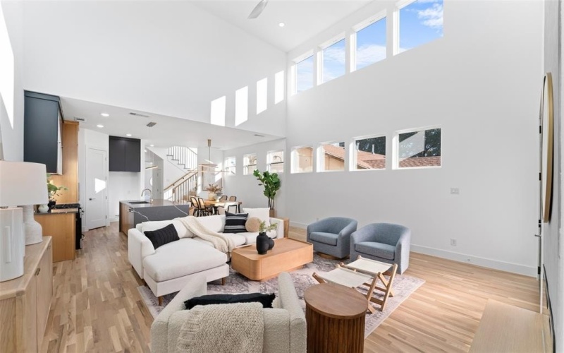 2313 S Vernon Avenue, Dallas, TX 75224, 3 Bedrooms Bedrooms, ,3 BathroomsBathrooms,Residential,For Sale,2313 S Vernon Avenue,0,21101682