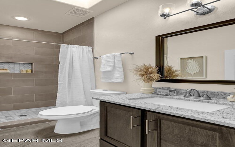 7625 Enchanted Ridge Drive, El Paso, TX 79911, 5 Habitaciones Habitaciones , ,3 BañosBaños,Residential,En Venta,7625 Enchanted Ridge Drive,0,933034