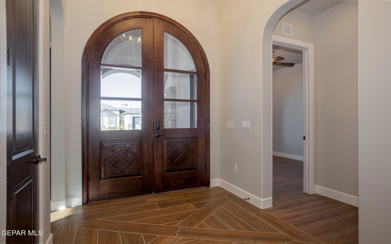 300 RIO DEL RANCHO Court, El Paso, TX 79932, 4 Habitaciones Habitaciones , ,1 BañoBaños,Residential,En Venta,300 RIO DEL RANCHO Court,0,933036