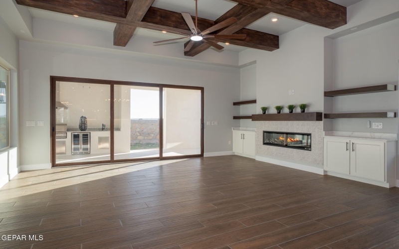 300 RIO DEL RANCHO Court, El Paso, TX 79932, 4 Habitaciones Habitaciones , ,1 BañoBaños,Residential,En Venta,300 RIO DEL RANCHO Court,0,933036