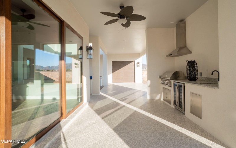 300 RIO DEL RANCHO Court, El Paso, TX 79932, 4 Habitaciones Habitaciones , ,1 BañoBaños,Residential,En Venta,300 RIO DEL RANCHO Court,0,933036