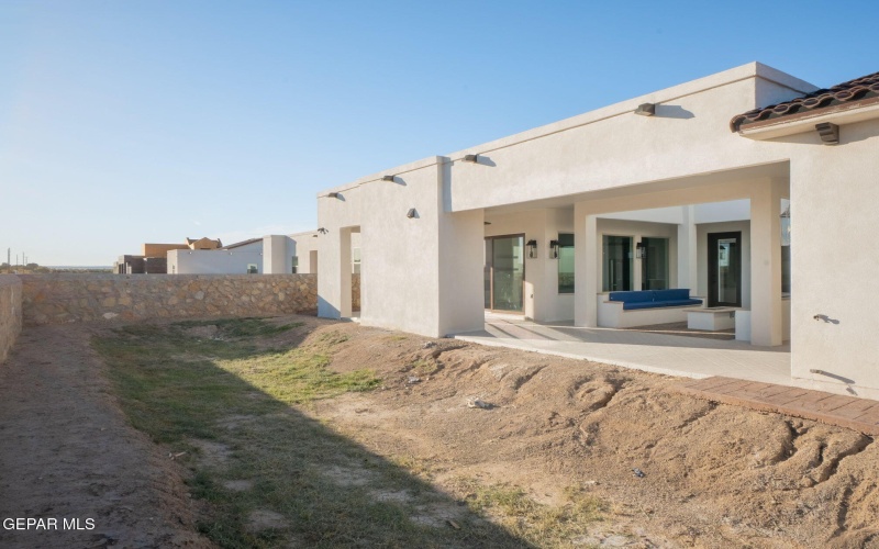 300 RIO DEL RANCHO Court, El Paso, TX 79932, 4 Habitaciones Habitaciones , ,1 BañoBaños,Residential,En Venta,300 RIO DEL RANCHO Court,0,933036