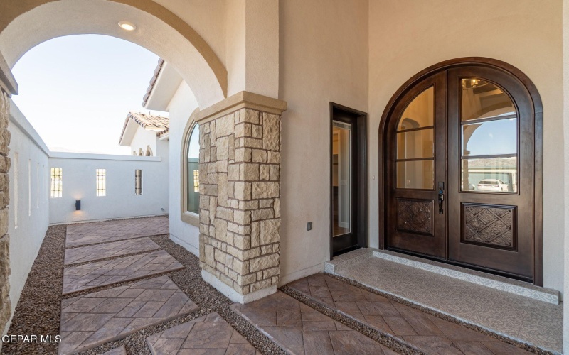 300 RIO DEL RANCHO Court, El Paso, TX 79932, 4 Habitaciones Habitaciones , ,1 BañoBaños,Residential,En Venta,300 RIO DEL RANCHO Court,0,933036