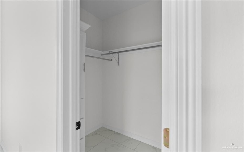 900 E 38th Street, San Juan, TX 78589, 3 Bedrooms Bedrooms, ,2 BathroomsBathrooms,Residential,For Sale,900 E 38th Street,0,485871