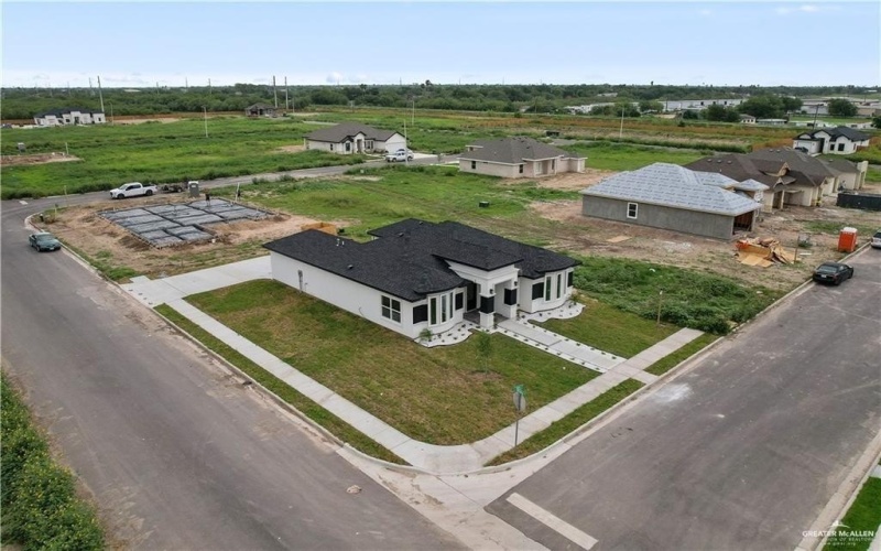 900 E 38th Street, San Juan, TX 78589, 3 Bedrooms Bedrooms, ,2 BathroomsBathrooms,Residential,For Sale,900 E 38th Street,0,485871