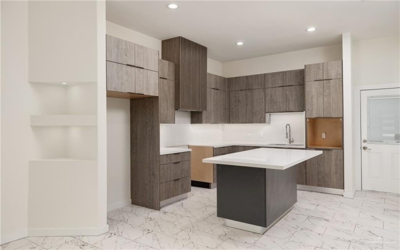 230 W Longoria Drive, Pharr, TX 78577, 3 Bedrooms Bedrooms, ,2 BathroomsBathrooms,Residential,For Sale,230 W Longoria Drive,0,485958