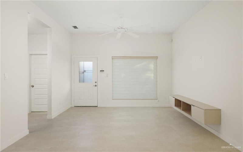 232 W Longoria Drive, Pharr, TX 78577, 3 Bedrooms Bedrooms, ,2 BathroomsBathrooms,Residential,For Sale,232 W Longoria Drive,0,485963