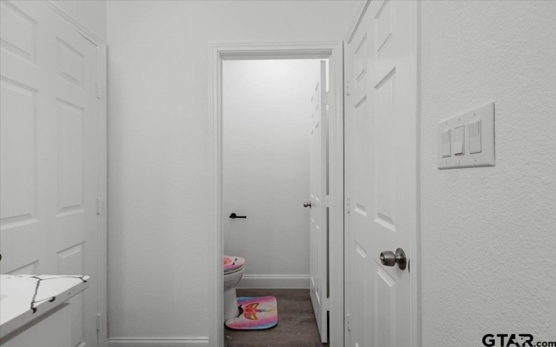 115 Labein Ave, Greenville, TX 75402, 4 Bedrooms Bedrooms, ,3 BathroomsBathrooms,Residential,For Sale,115 Labein Ave,0,25016037