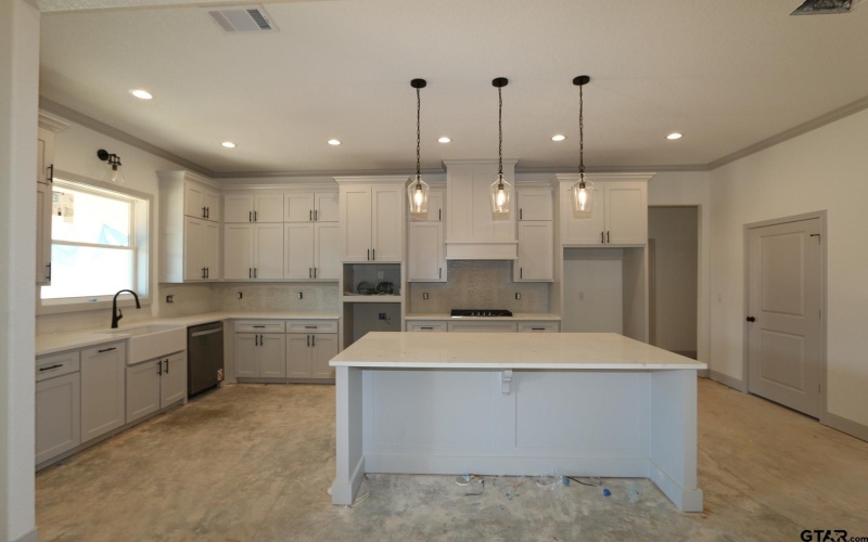 14121 Lexi Court, Tyler, TX 75703, 4 Bedrooms Bedrooms, ,2 BathroomsBathrooms,Residential,For Sale,14121 Lexi Court,0,25016046