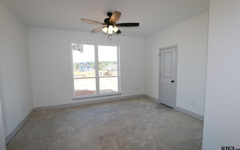 14121 Lexi Court, Tyler, TX 75703, 4 Bedrooms Bedrooms, ,2 BathroomsBathrooms,Residential,For Sale,14121 Lexi Court,0,25016046