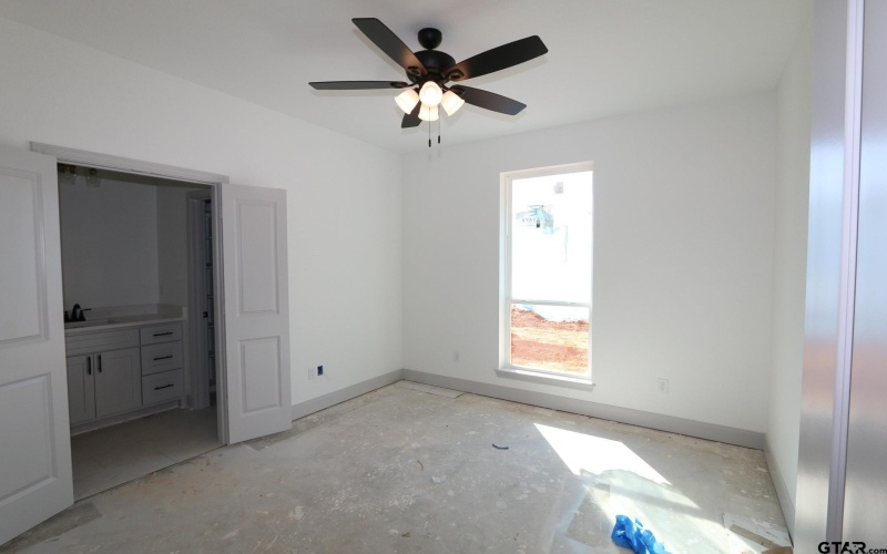 14121 Lexi Court, Tyler, TX 75703, 4 Bedrooms Bedrooms, ,2 BathroomsBathrooms,Residential,For Sale,14121 Lexi Court,0,25016046